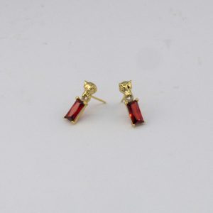 Garnett Colour Earring