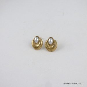 Syn Pearl Earring Gold Plated