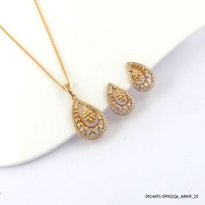 Vintage 18KGP Pendant Set