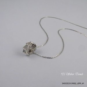Ladies Silver Fashion Necklace