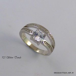 Elegant Silver Ring US7