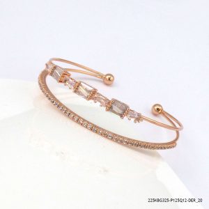 RGP ELEGANT CRYSTAL BANGLE