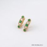 18KGP CLUSTER SYN EMERALD HOOPS