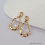 18KGP SYN  PEARL CRYSTAL HOOPS