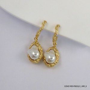 14KGP SYN PEARL EARRINGS