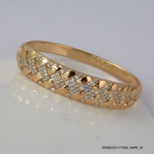 18KGP ELEGANT CRYSTAL BANGLE