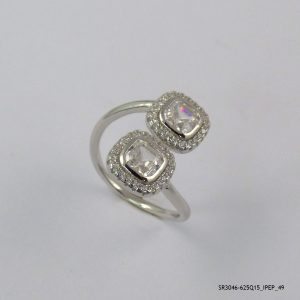 ELEGANT ZIRCON SILVER RING