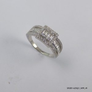 LUXURY ZIRCON SILVER RING